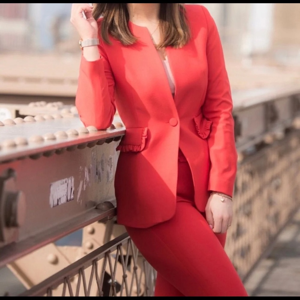 Cute Zara ankle pant & blazer suit set
